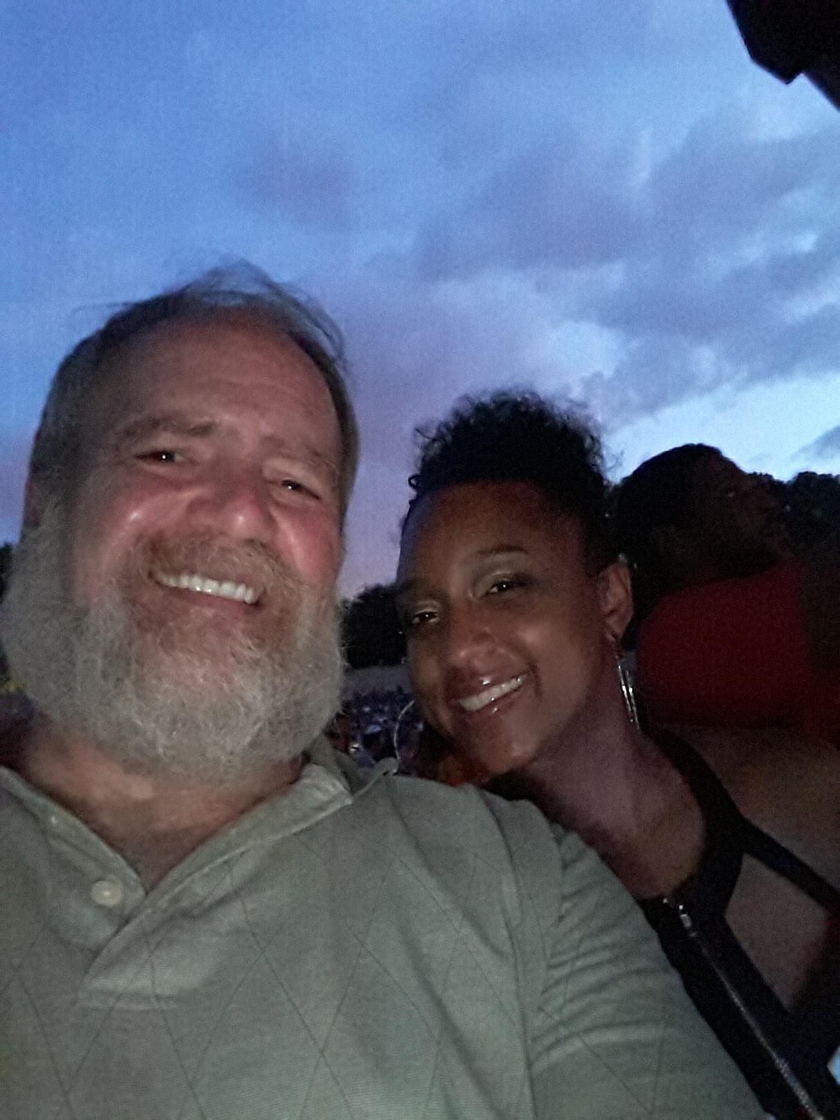TLC at Cellairis Amphitheatre at Lakewood — first photo of the night, 9:11 PM