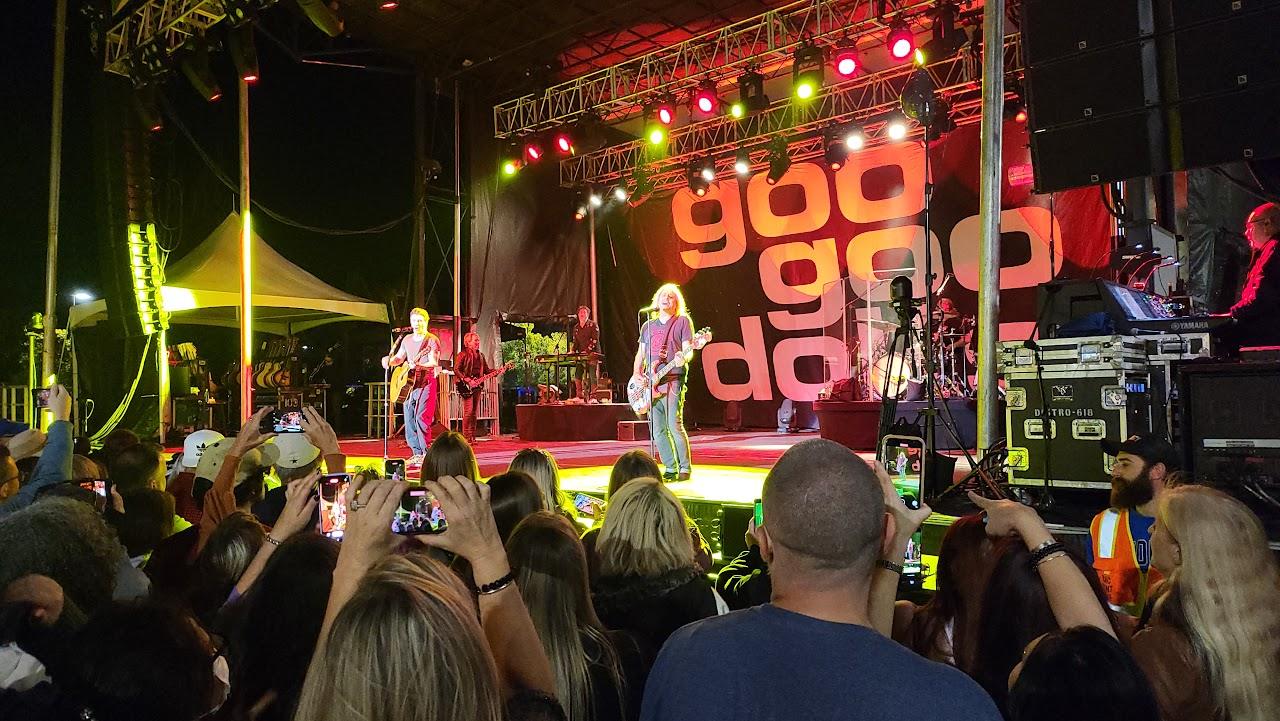 10,000 Maniacs at Smyrna, photo taken at 8:48 PM