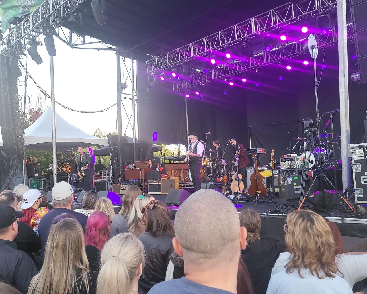 10,000 Maniacs at Smyrna, photo taken at 11:12 PM