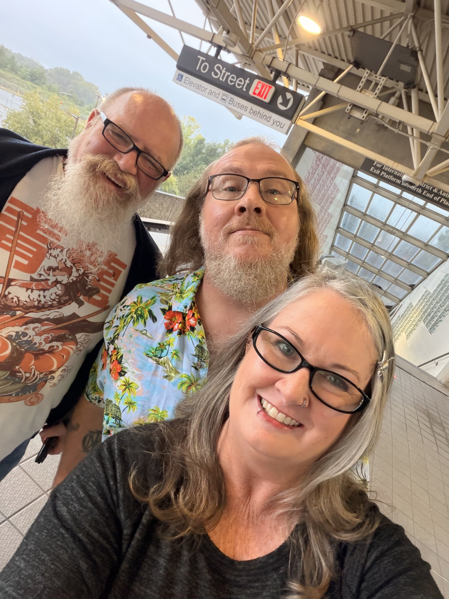 Jeffry with Josh and Jenn at the MARTA station, heading to the show, 6:02 PM